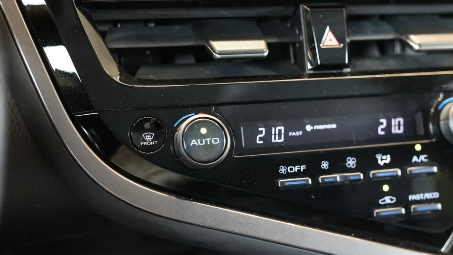 TOYOTA Camry Camry 2.5 Hybrid Prestige CVT