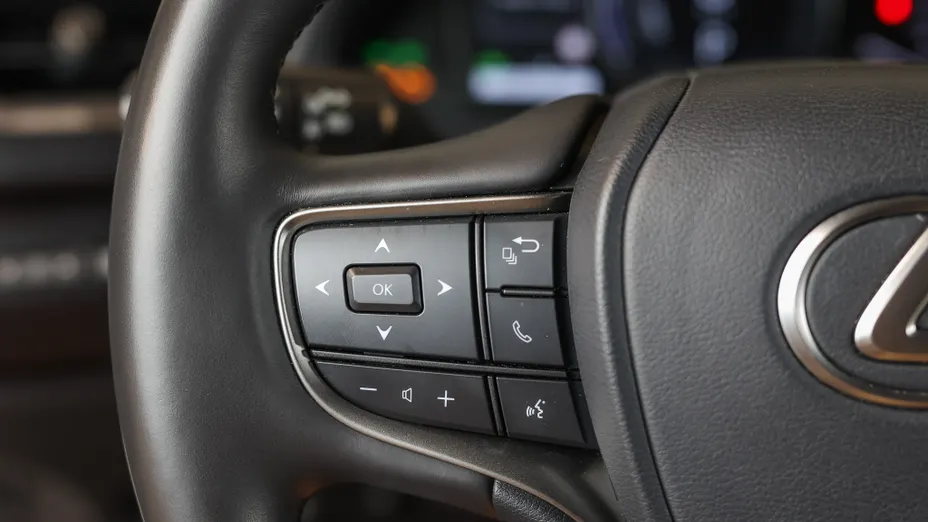 LEXUS UX UX 250h GPF F Sport Design 2WD