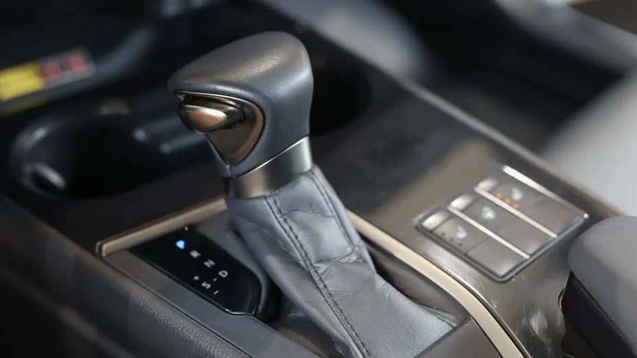 LEXUS UX UX 250h GPF F Sport Design 2WD