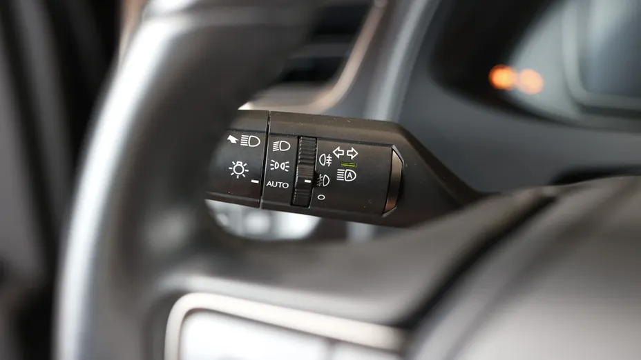 LEXUS UX UX 250h GPF Business 2WD