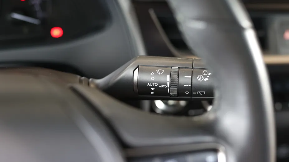 LEXUS UX UX 250h GPF Business 2WD
