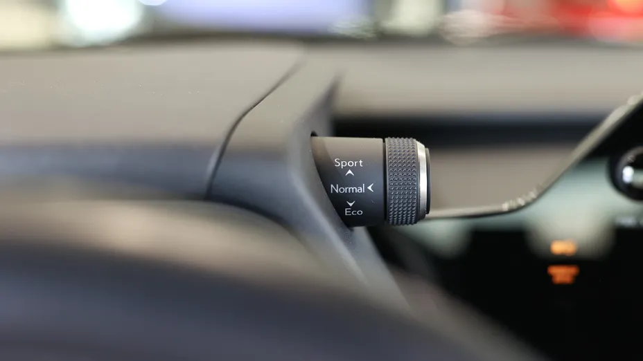 LEXUS UX UX 250h GPF Business 2WD