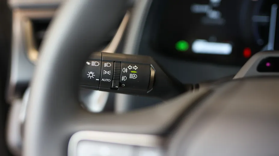 LEXUS UX UX 300h F Sport Design