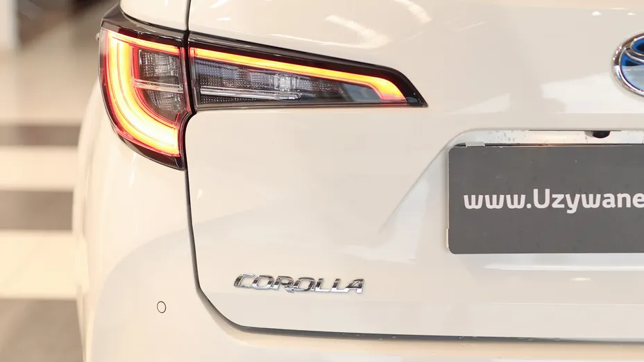 TOYOTA Corolla Corolla 1.8 Hybrid Active