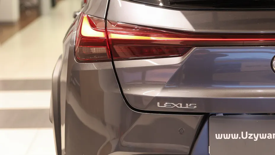 LEXUS UX UX 250h GPF F Sport Design+ 2WD
