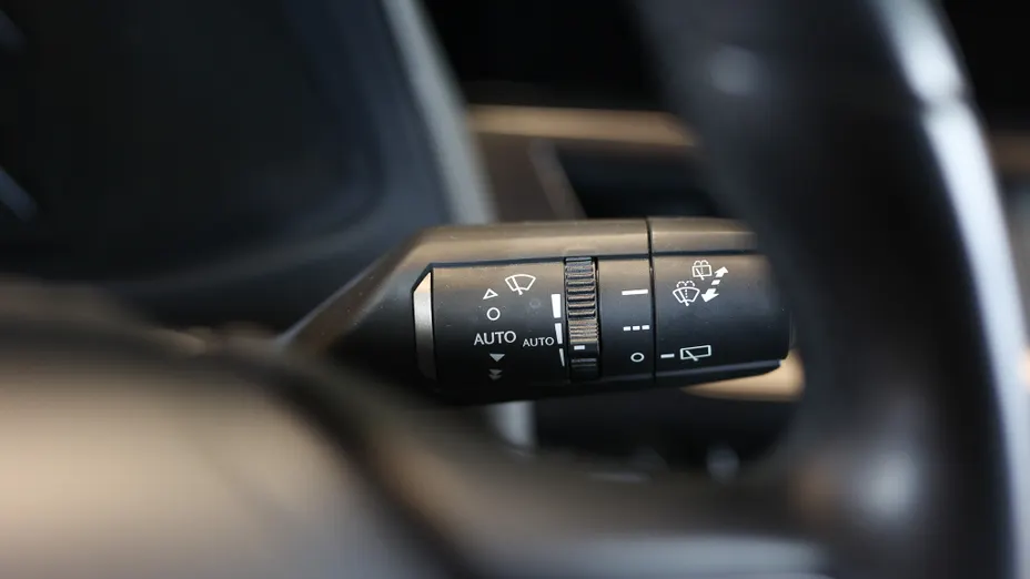 LEXUS UX UX 250h GPF F Sport Design+ 2WD