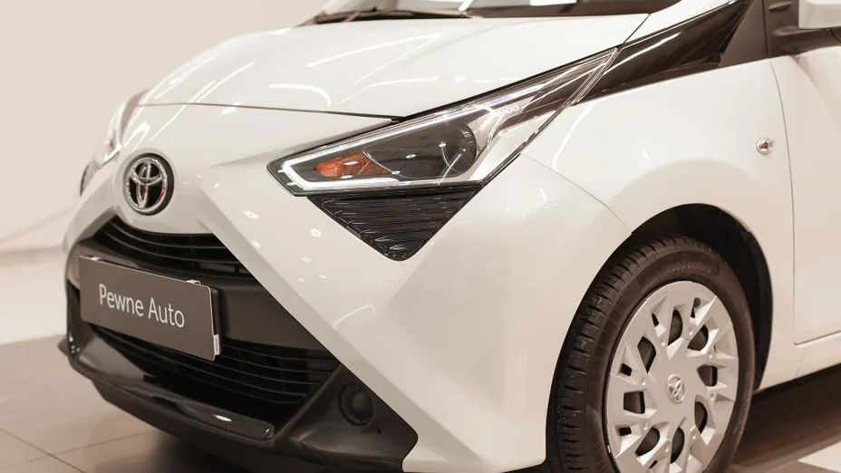 TOYOTA Aygo Aygo 1.0 VVT-i X-play