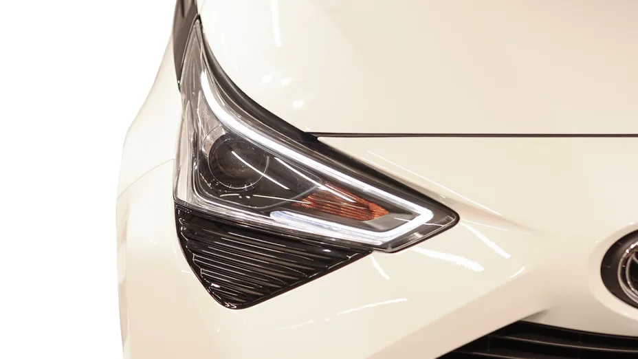 TOYOTA Aygo Aygo 1.0 VVT-i X-play