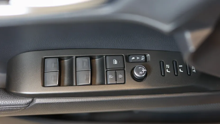 TOYOTA Camry Camry 2.5 Hybrid Dynamic Force Executive e-CVT