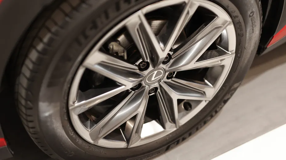 LEXUS LBX LBX 1.5 Hybrid Elegant