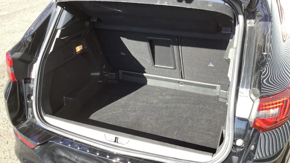 OPEL Grandland -