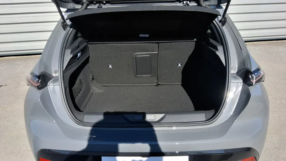 PEUGEOT 308 -