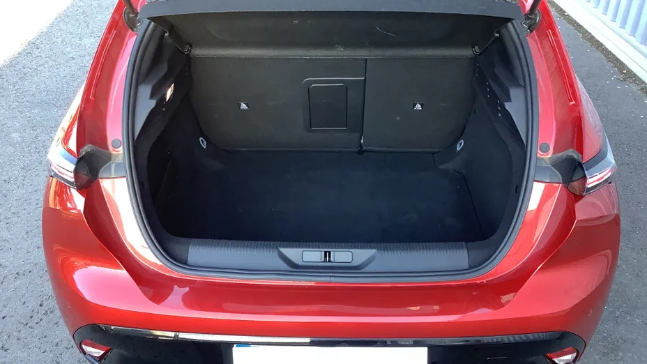 PEUGEOT 308 -