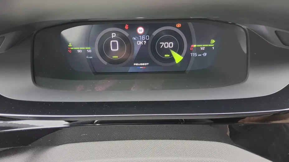 PEUGEOT 308 -
