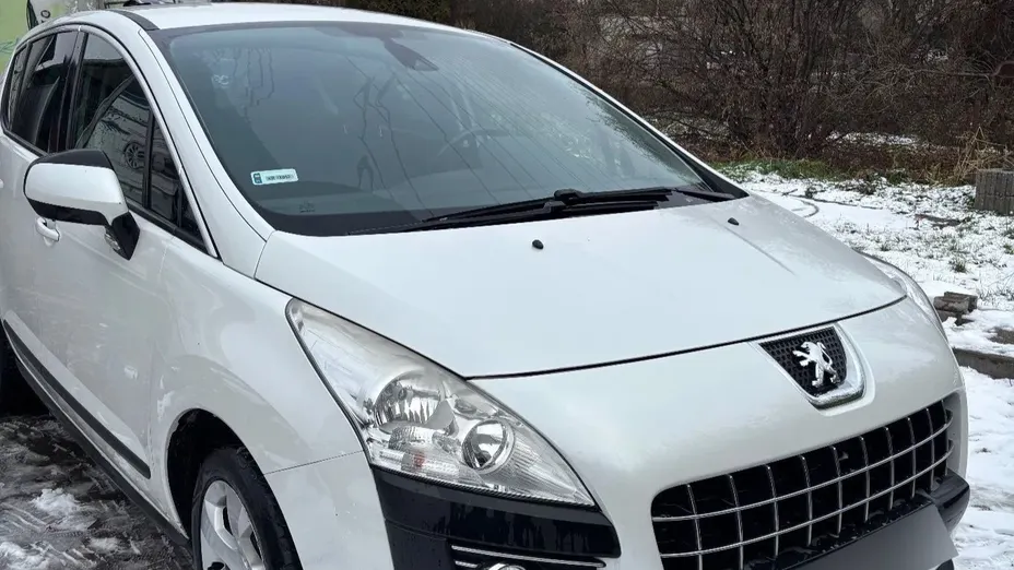 PEUGEOT 3008 3008 2.0 HDi Allure