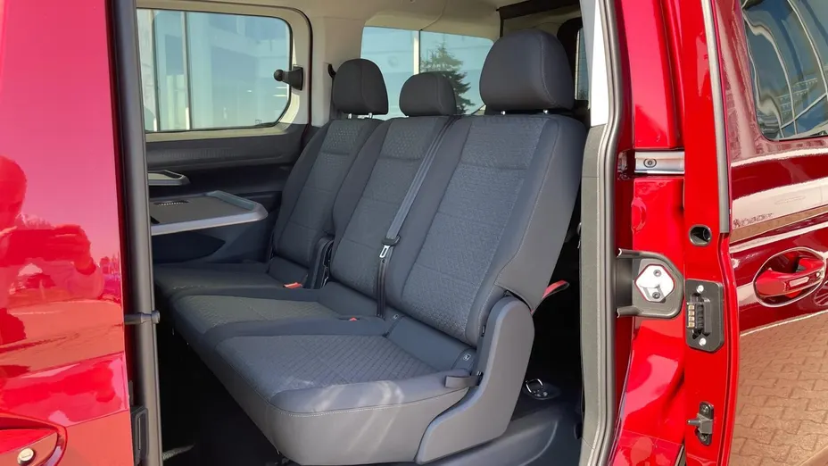 FORD Tourneo Connect Grand Tourneo Connect 1.5 EcoBoost Titanium aut Nowy