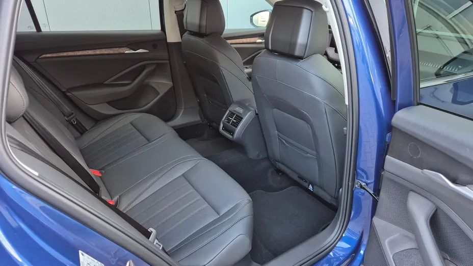 SKODA Superb Superb 2.0 TSI 4x4 L&K DSG