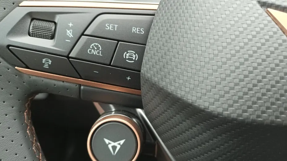 CUPRA Leon Leon 2.0 TSI 4Drive DSG Nowy