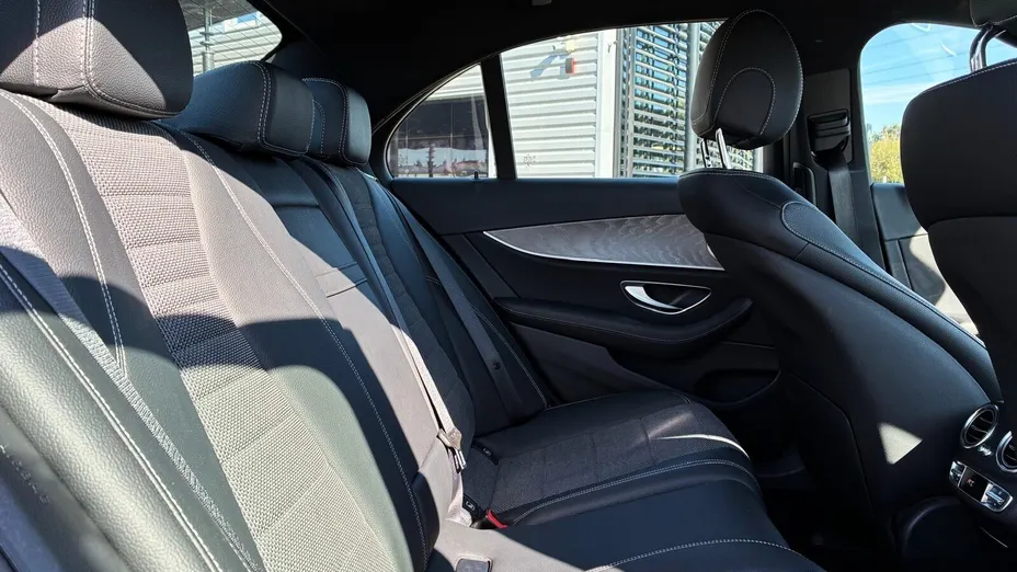 MERCEDES-BENZ E Klasa E 300 d 4-Matic