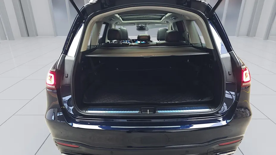 MERCEDES-BENZ GL GLS 400 d 4-Matic