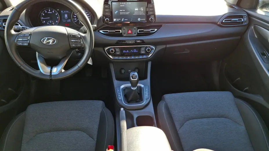 HYUNDAI i30 i30 1.5 T-GDI 48V Smart