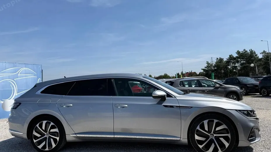 VOLKSWAGEN Arteon -