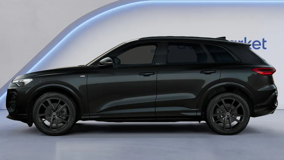 AUDI Q5 Q5 TFSI mHEV 150 kW Quattro S tronic Nowy