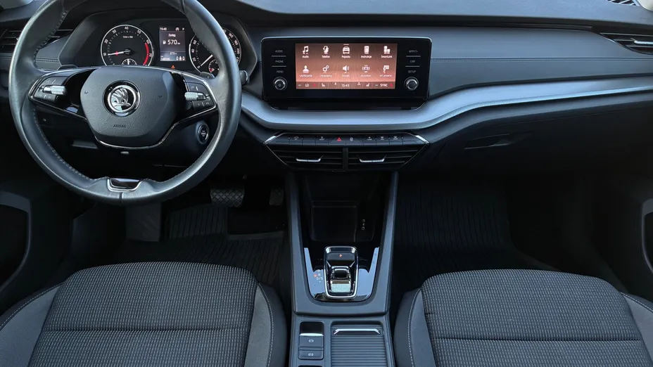 SKODA Octavia -