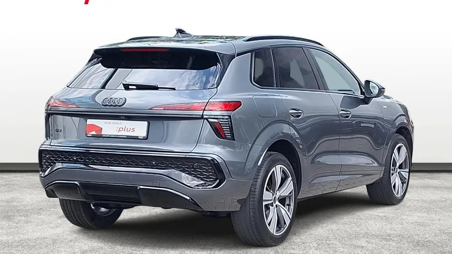 AUDI Q3 Q3 TFSI mHEV 110 kW S tronic