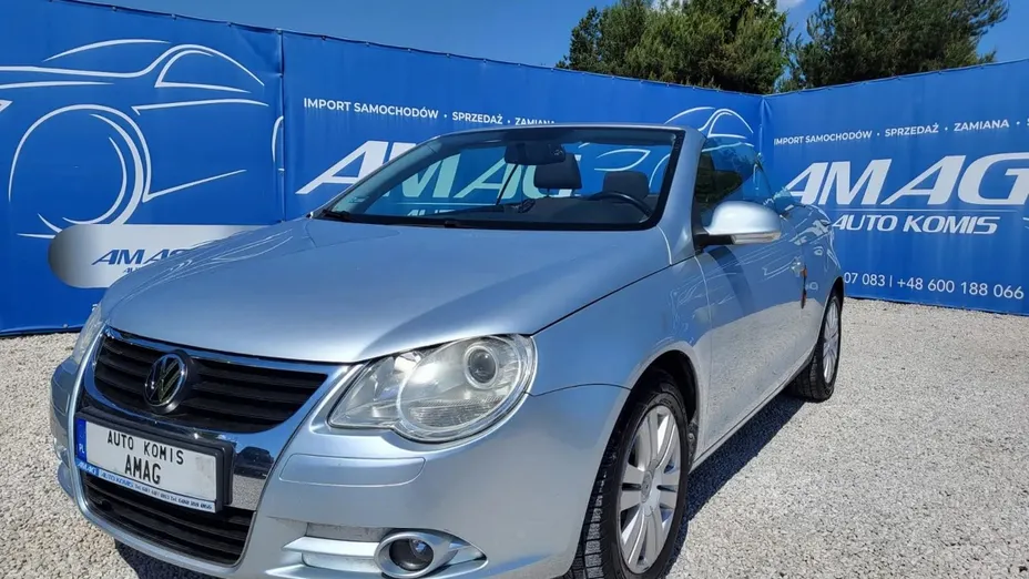 VOLKSWAGEN Eos -