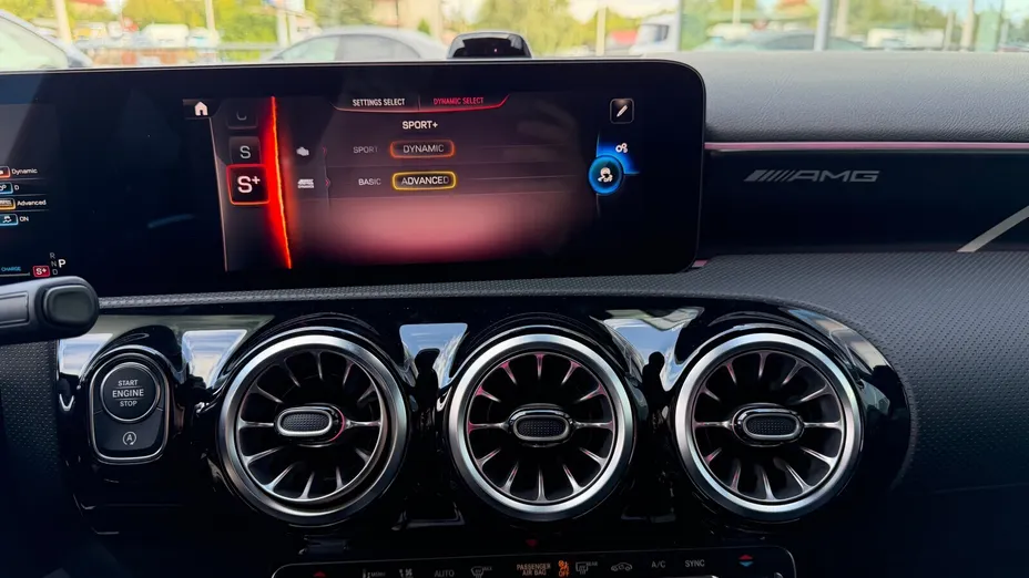 MERCEDES-BENZ A Klasa A 35 AMG 4-Matic 8G-DCT