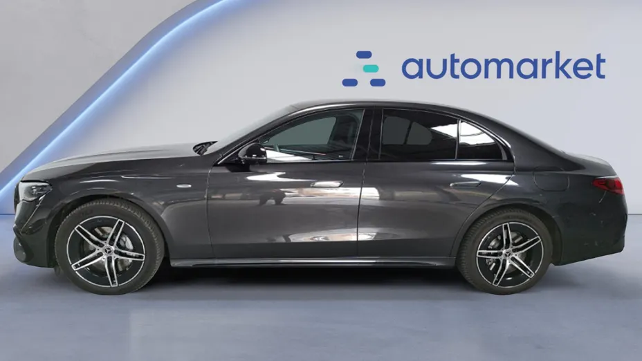 MERCEDES-BENZ E Klasa E 300 de PHEV 4-Matic AMG 9G-Tronic