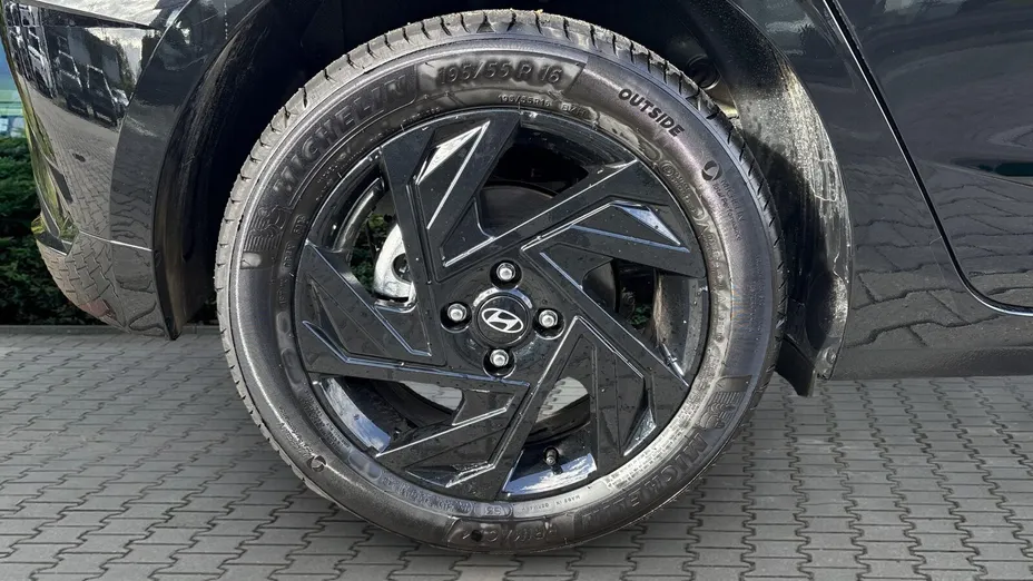 HYUNDAI i20 i20 1.0 T-GDi Modern Black
