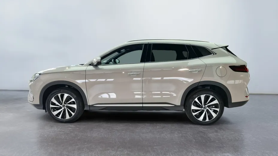 BYD Seal U Seal U 1.5T DM-i Design AWD Nowy