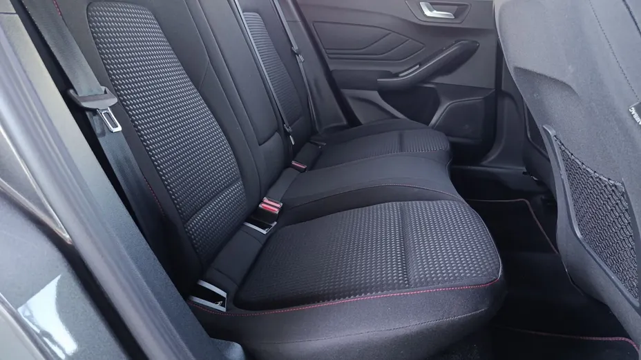 FORD Focus Focus 1.0 EcoBoost mHEV ST-Line Design aut