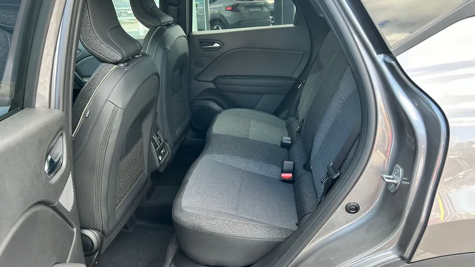 RENAULT Captur Captur 1.8 E-TECH Full Hybrid 160 Techno Nowy