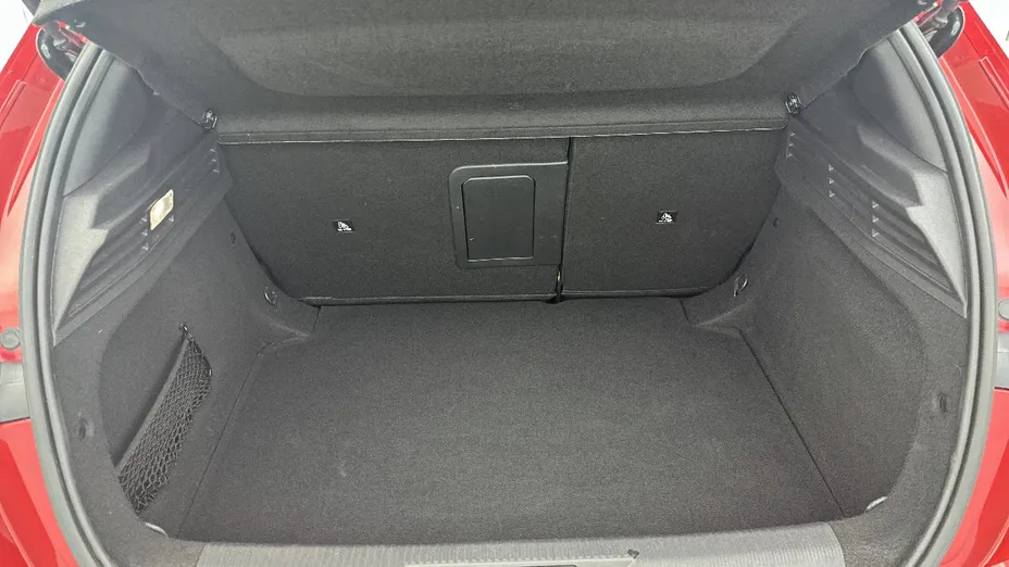 PEUGEOT 308 -
