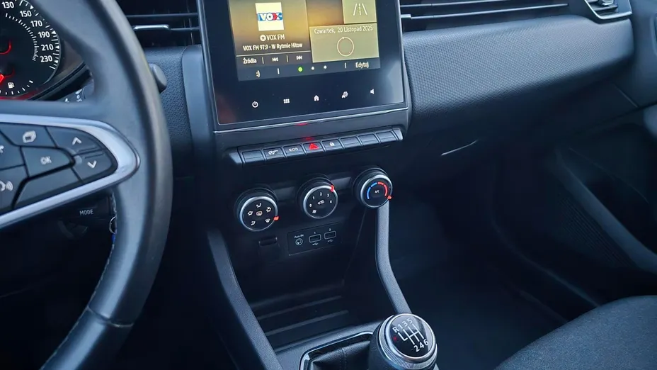 RENAULT Clio Clio 1.0 TCe Equilibre