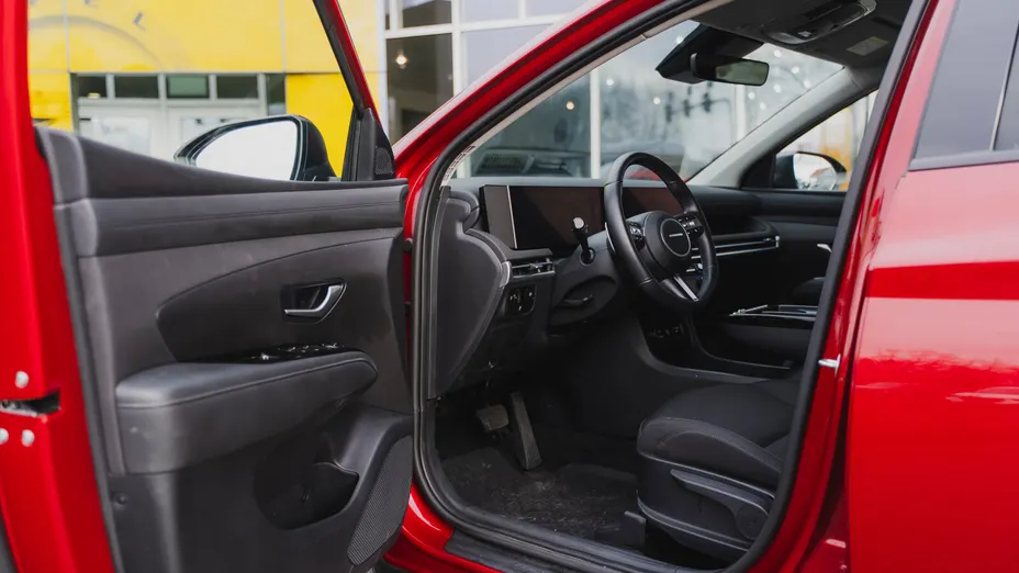 HYUNDAI Tucson Tucson 1.6 T-GDi HEV Modern 2WD aut