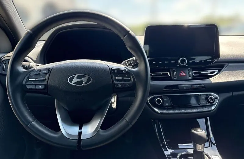 HYUNDAI i30 i30 1.5 T-GDI 48V Smart DCT