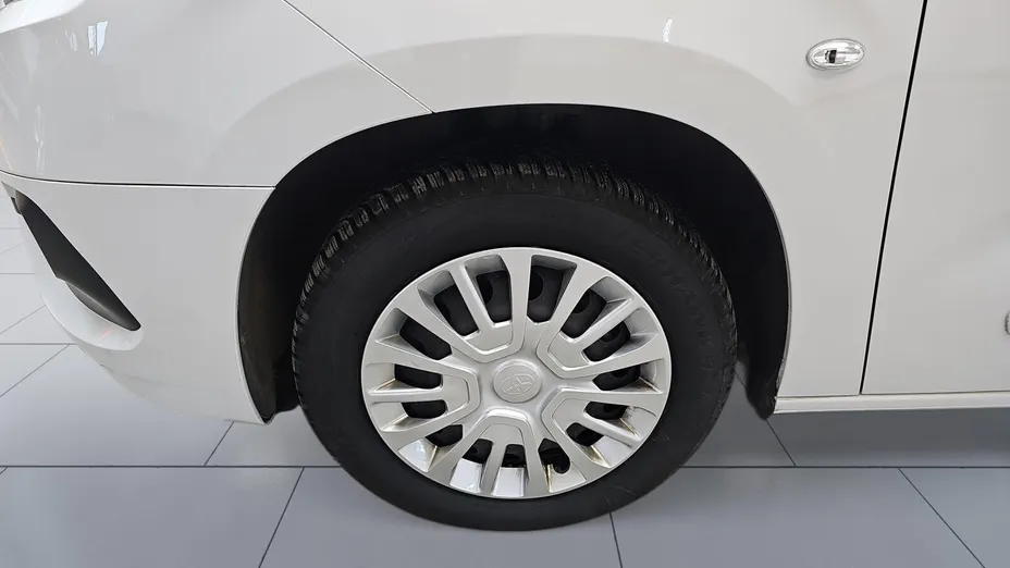 TOYOTA Proace City Verso Proace City Verso Long 1.5 D-4D Business