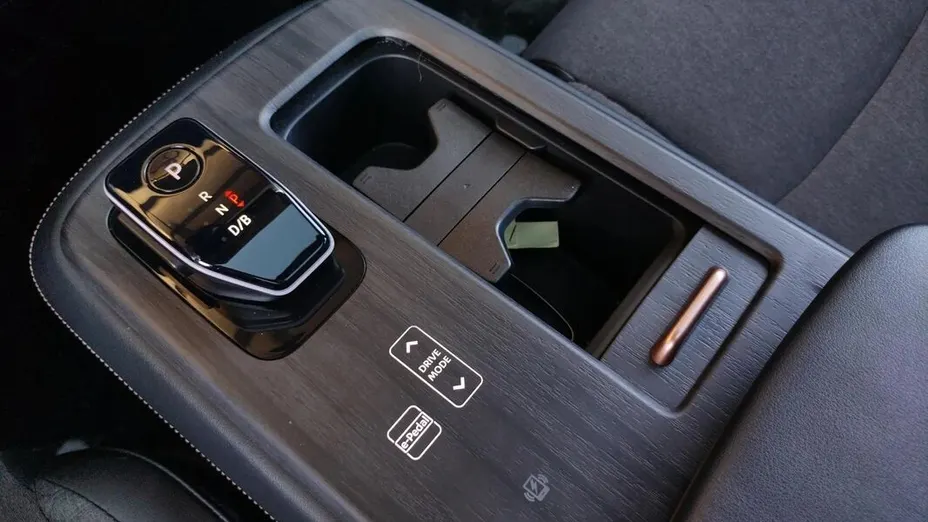 NISSAN Ariya Ariya 63kWh Advance