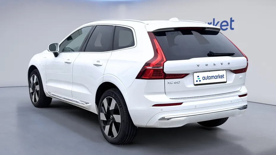VOLVO XC60 XC60 T6 Plug-In Hybrid AWD Core aut