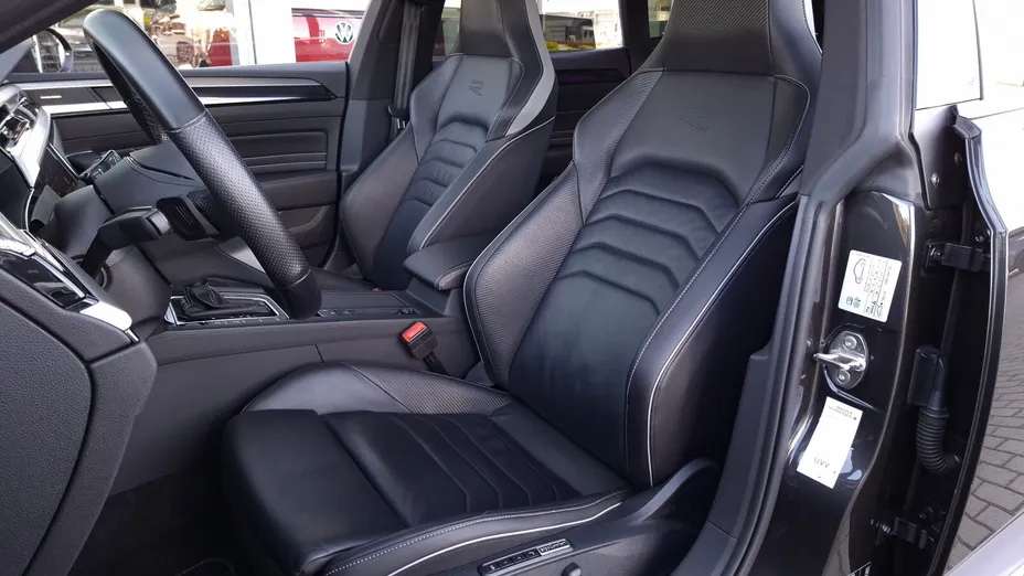 VOLKSWAGEN Arteon Arteon 2.0 TDI 4Motion R-Line DSG