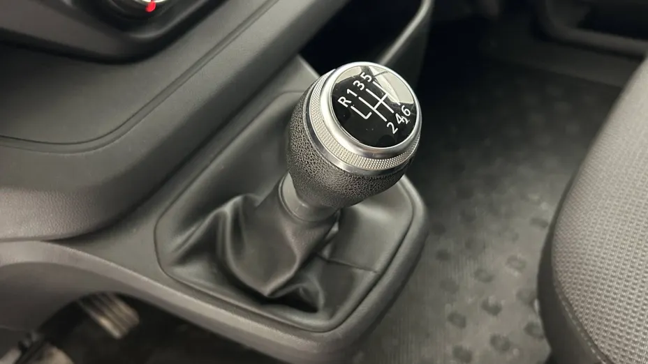 RENAULT Trafic -