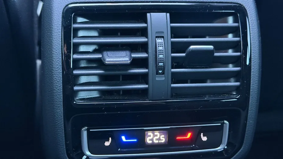VOLKSWAGEN Arteon -