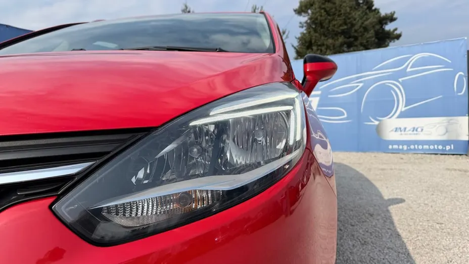 OPEL Zafira -