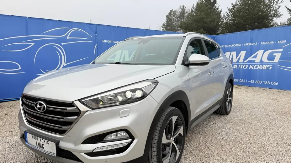 HYUNDAI Tucson -
