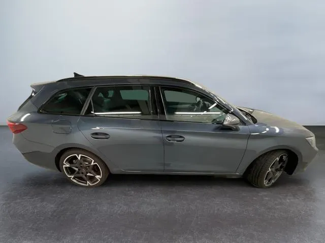 CUPRA Leon -
