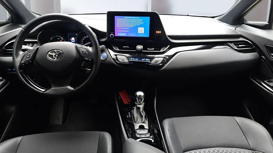 TOYOTA C-HR C-HR 2.0 Hybrid Style